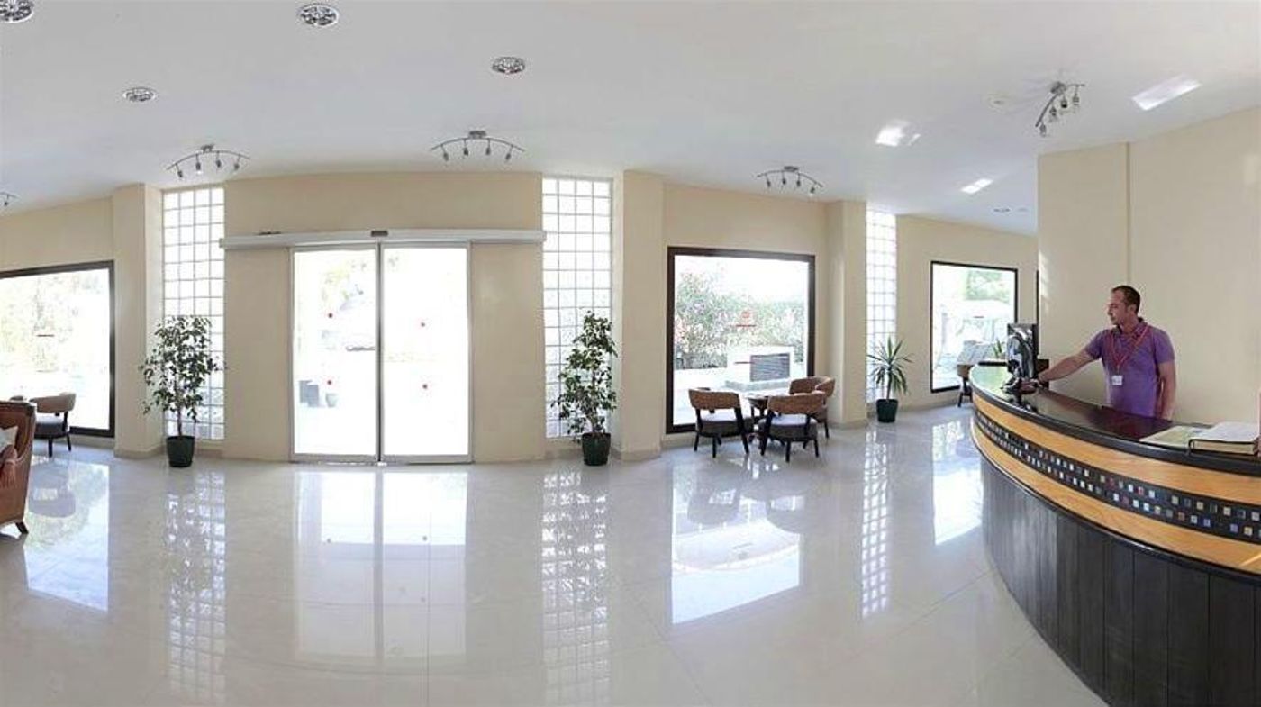 Club-La-Luna-General-view-19