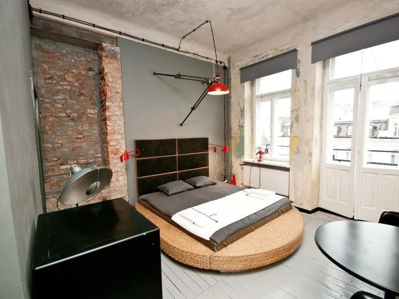 Sen-Pszczoly-Loft-Hotel-Room-17
