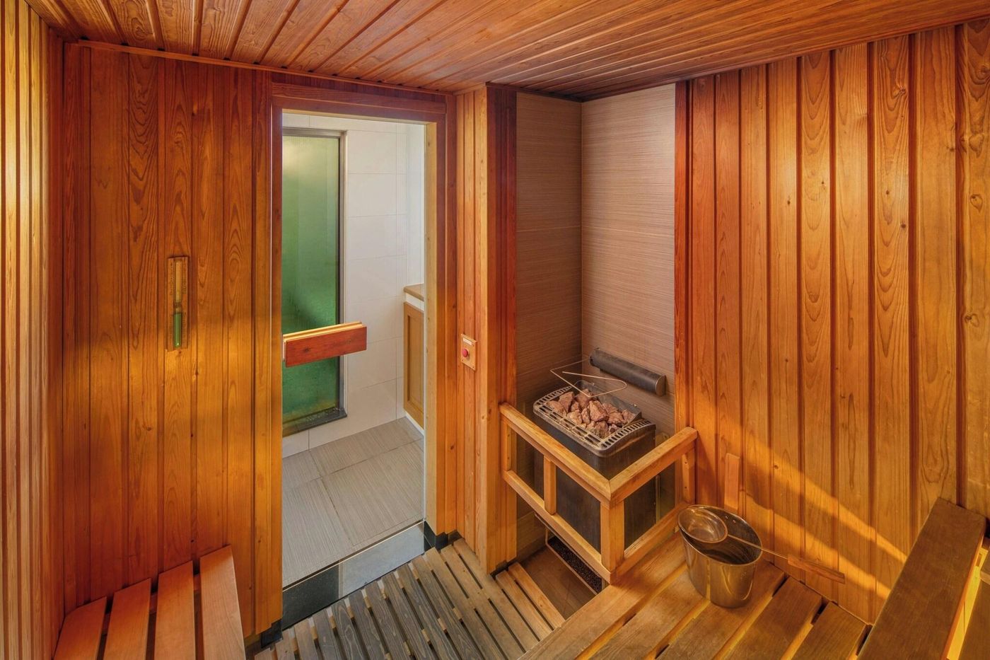 Courtyard-Budapest-General-view-57