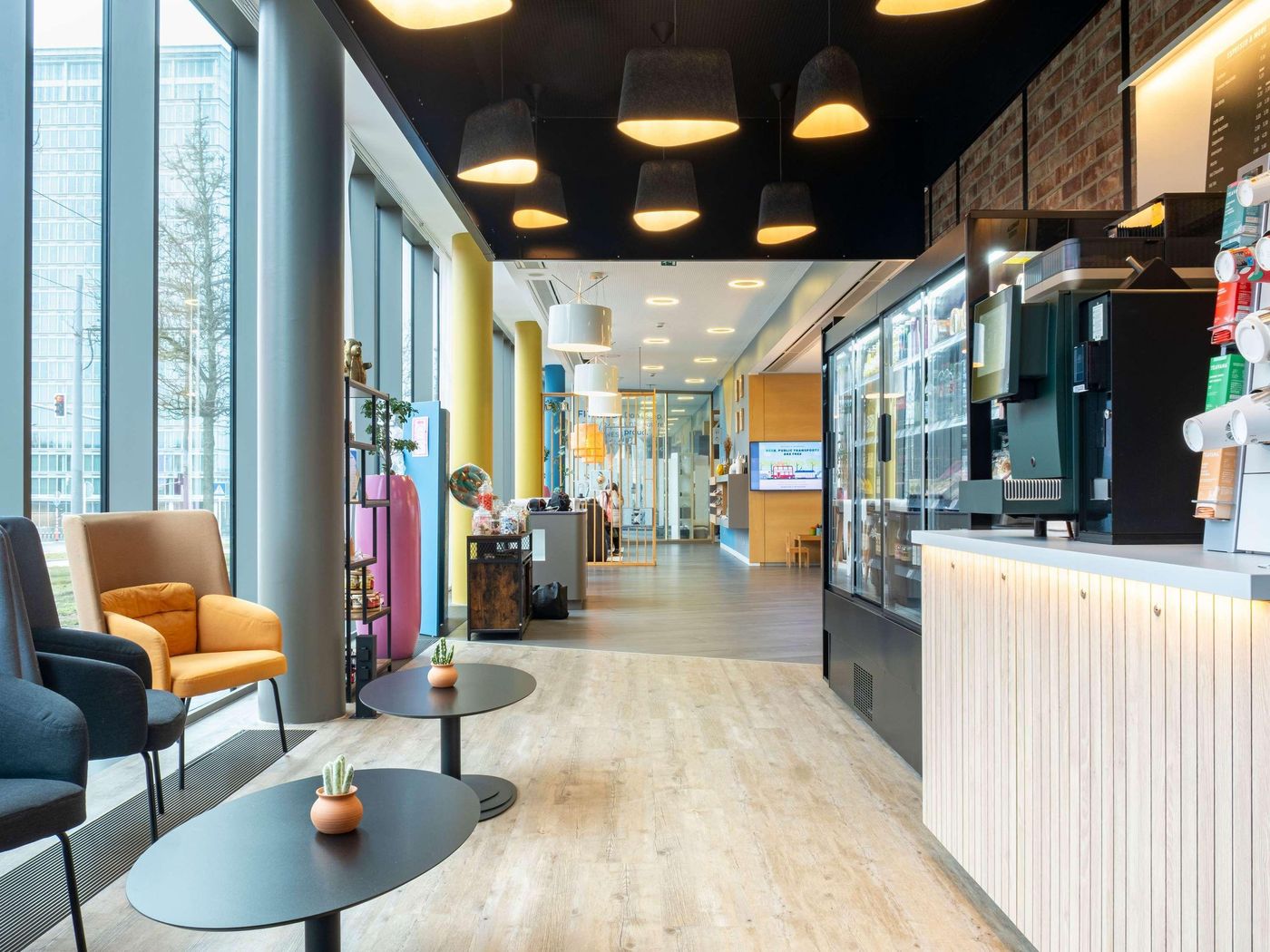 Novotel-Suites-Luxembourg-Bar-12
