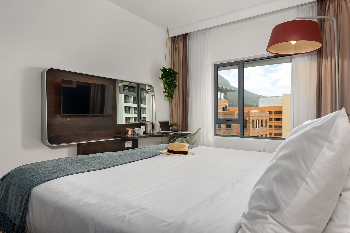 Park-Inn-by-Radisson-Cape-Town-Newlands-Room-26