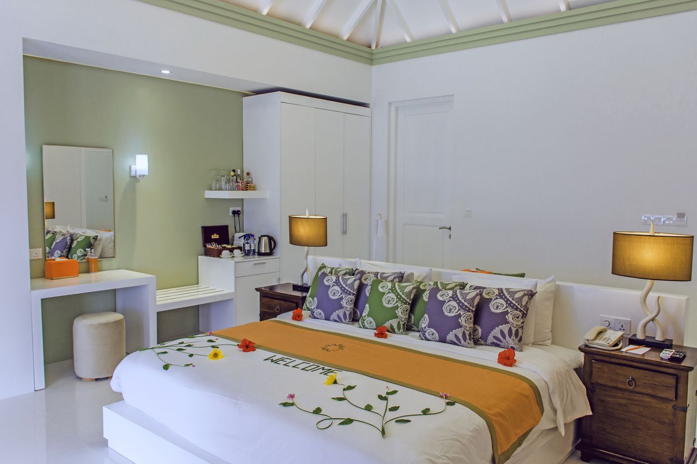 Olhuveli Beach & Spa Resort