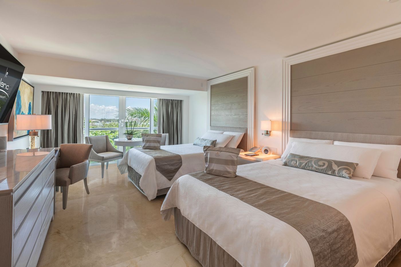 Le-Blanc-Spa-Resort-Room-21