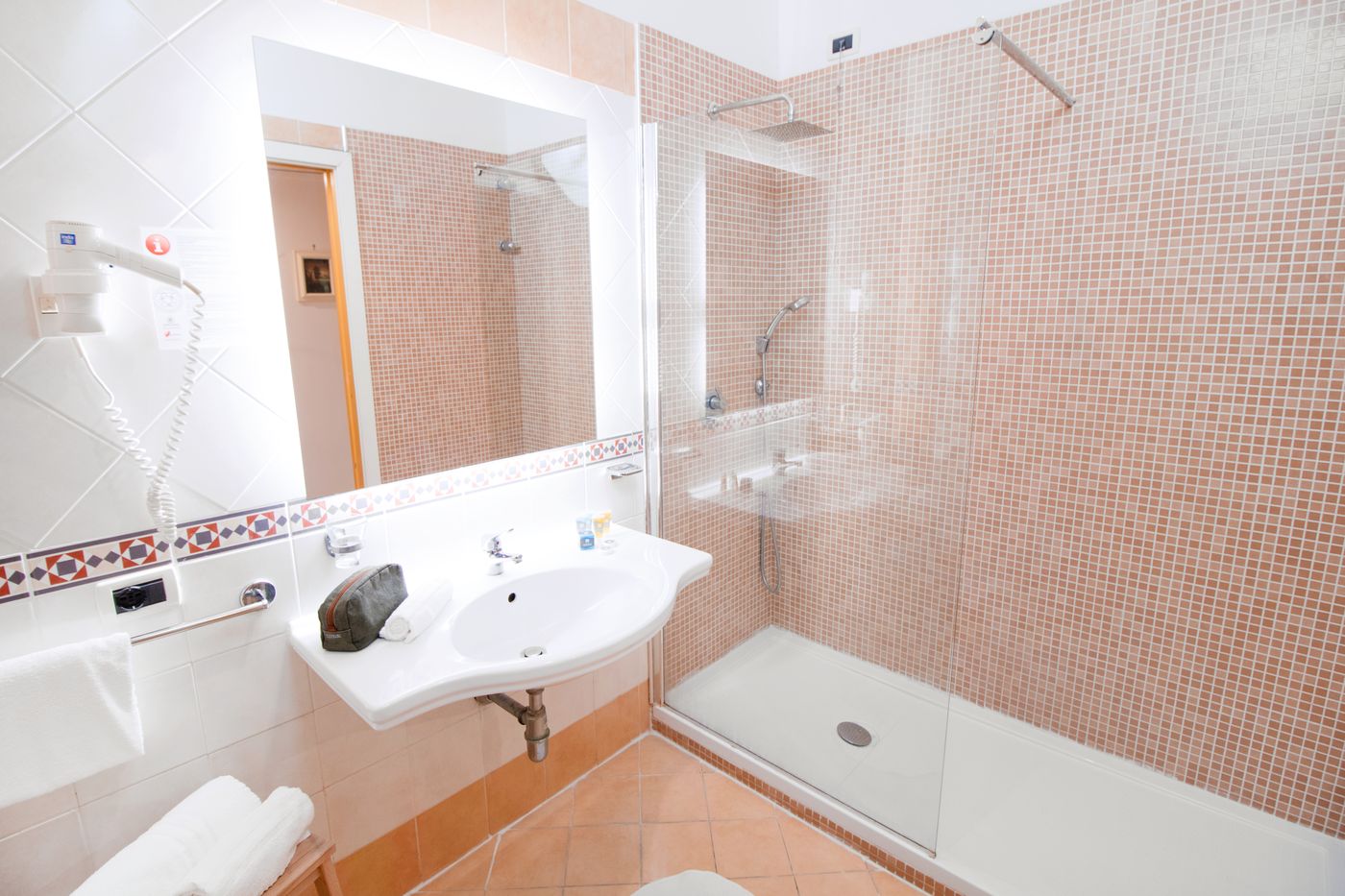 Rivage-Hotel-Room-39