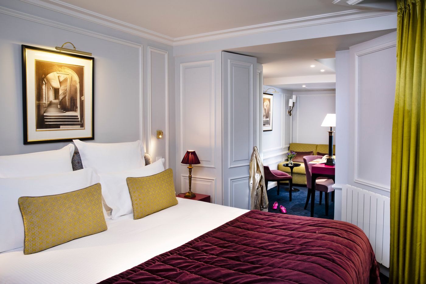 Bourgogne & Montana - France - PARIS - Room - 8