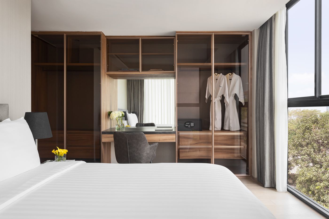 Walton-Suites-Sukhumvit-Room-15