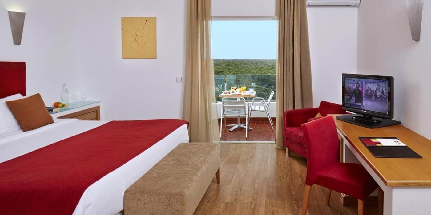 Alcazar-Hotel-Room-16