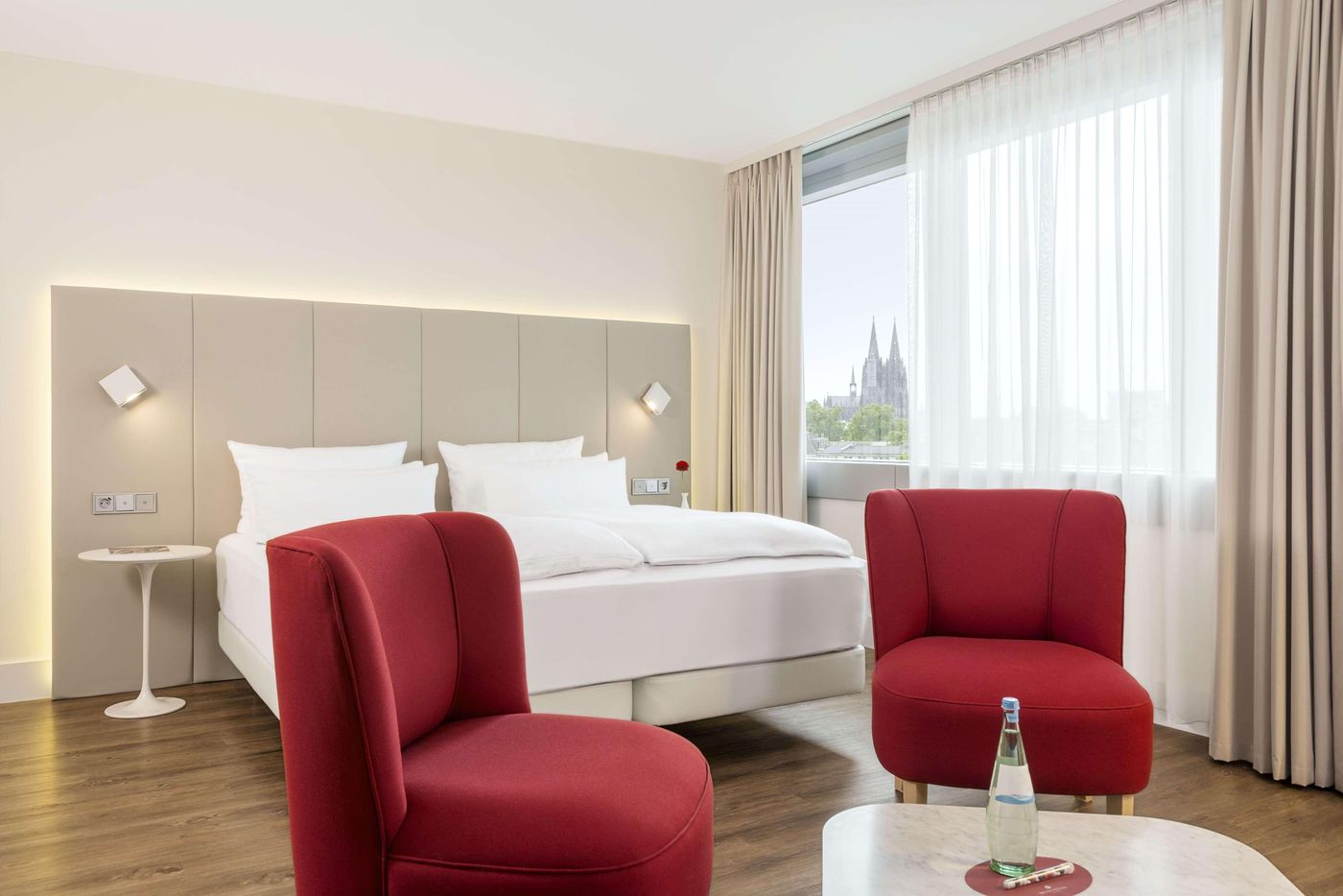 NH-Collection-Koln-Mediapark-Room-14