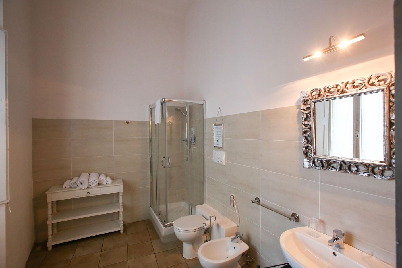 B-B-Palazzo-del-Magnifico-Room-38