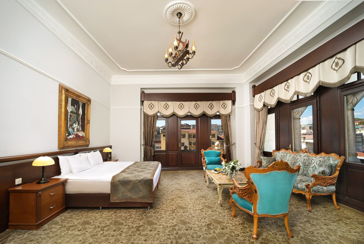 Legacy-Ottoman-Hotel-Room-25