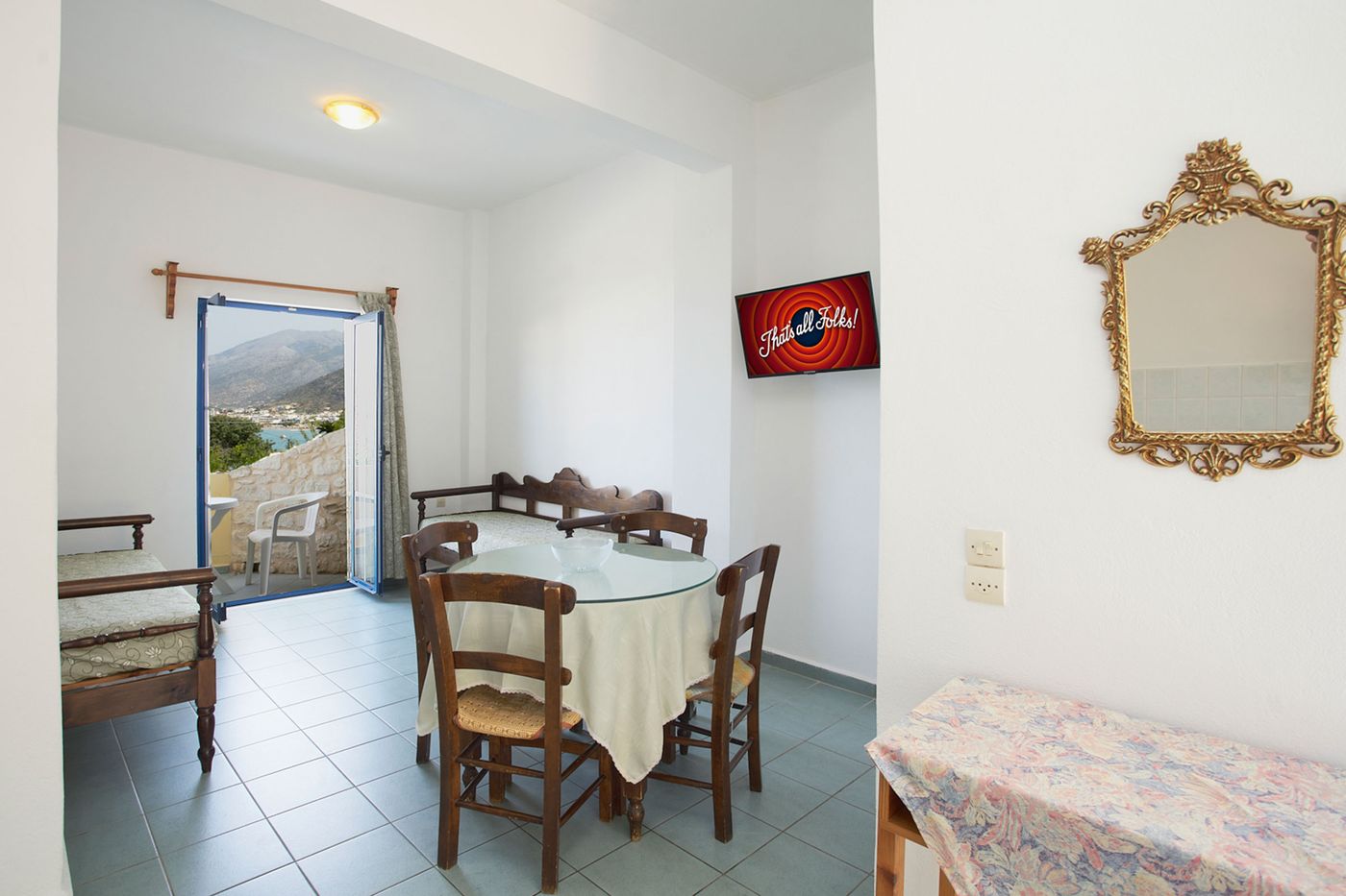 Dionysos Studios & Apartments (17)