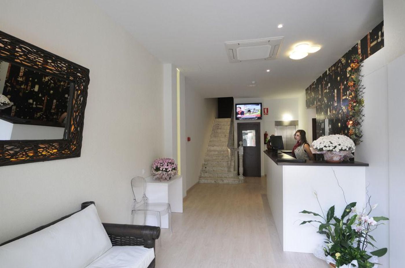 Hostemplo-Spain-BARCELONA -General view-6