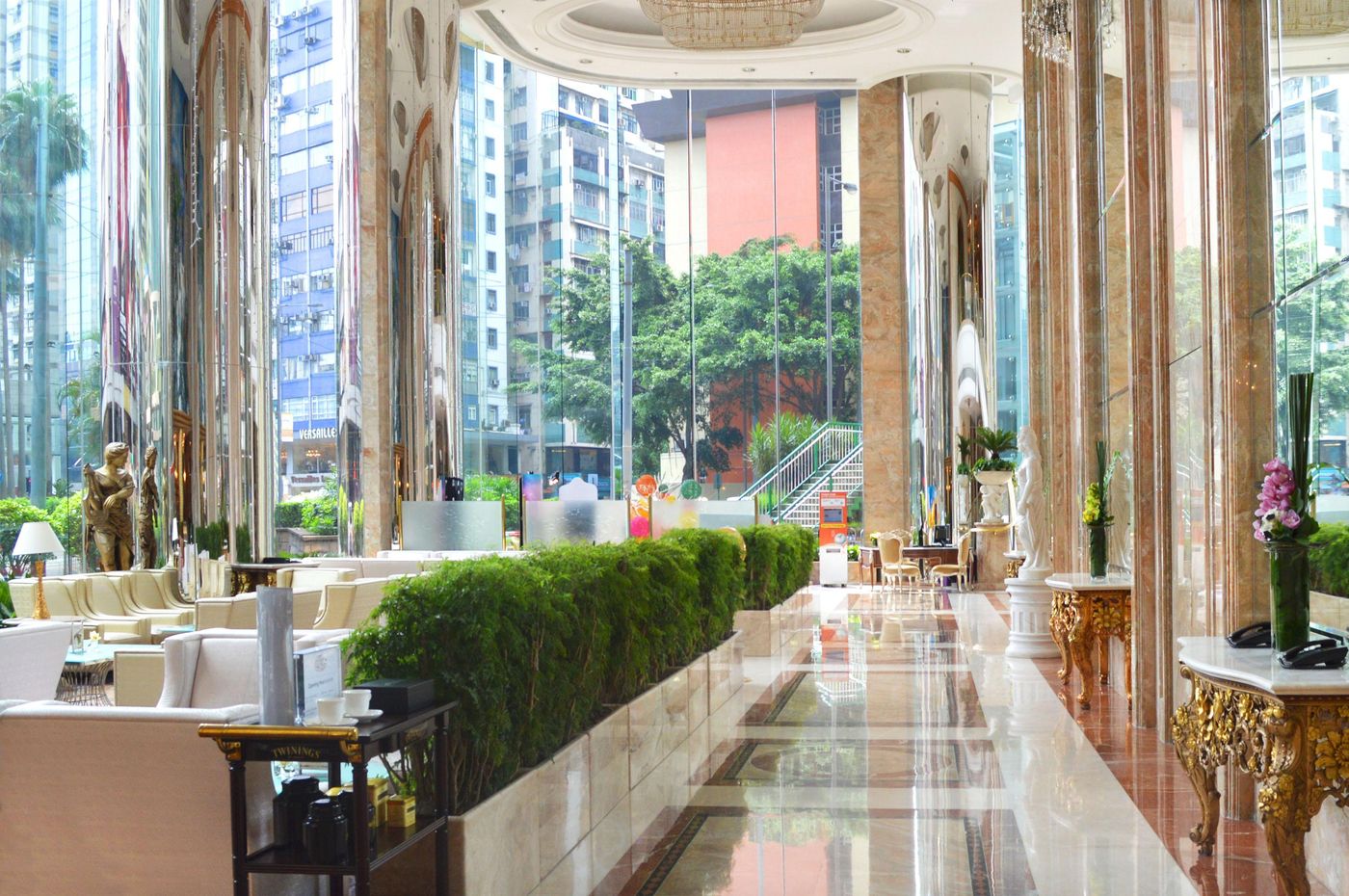 Regal-Hongkong-Hotel-Lobby-15