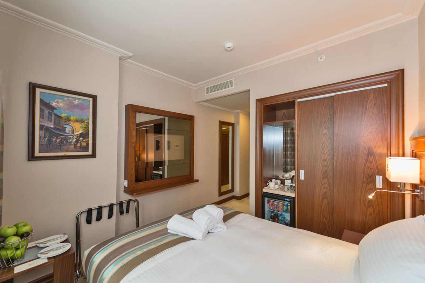 Bekdas-Hotel-Deluxe-Room-21