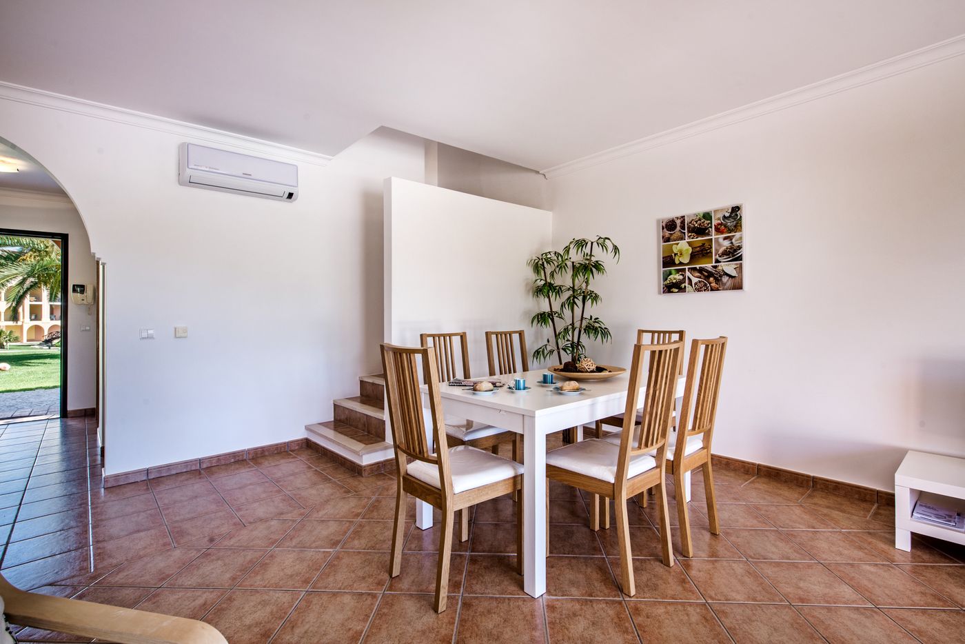 Jardim-da-Meia-Praia-Room-35