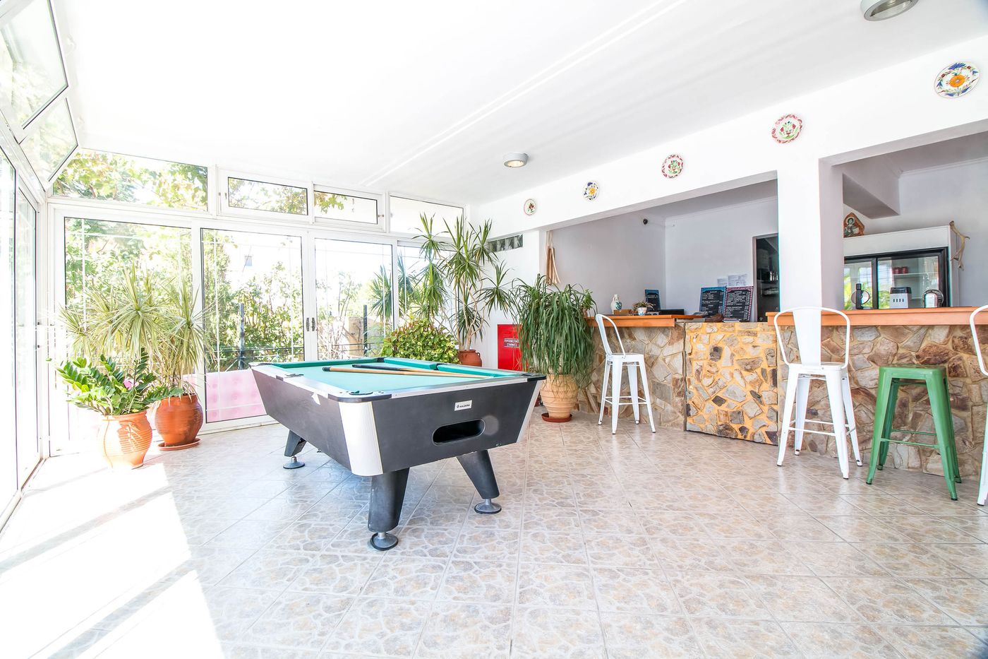 Kiras-Studios-General-view-24