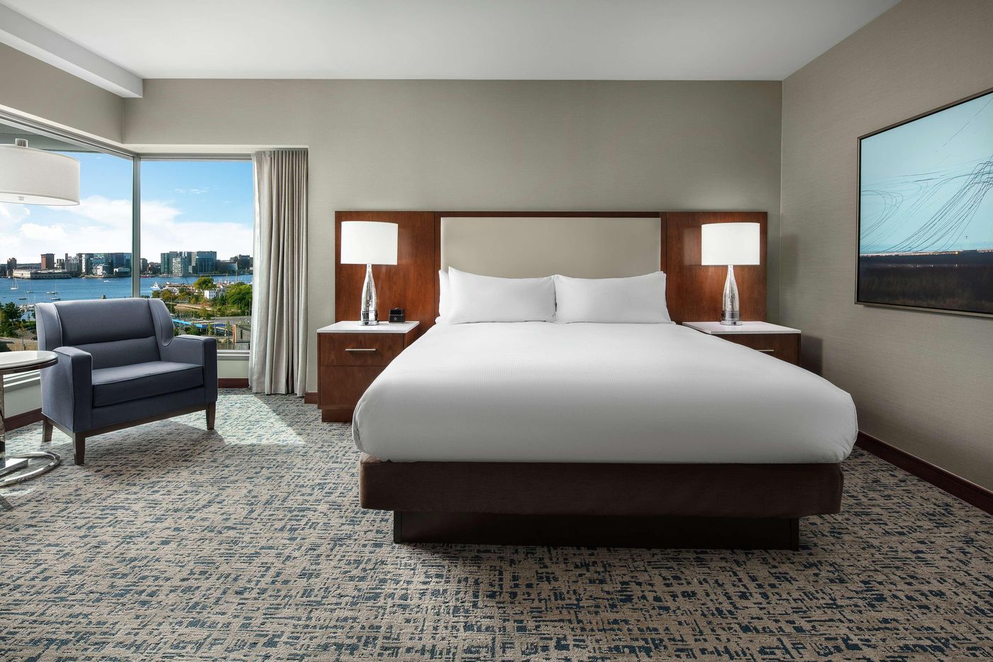 Hilton-Boston-Logan-Airport-Room-18