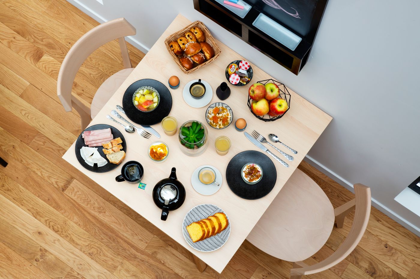 Hotel-Bootcamp-Restaurant-20