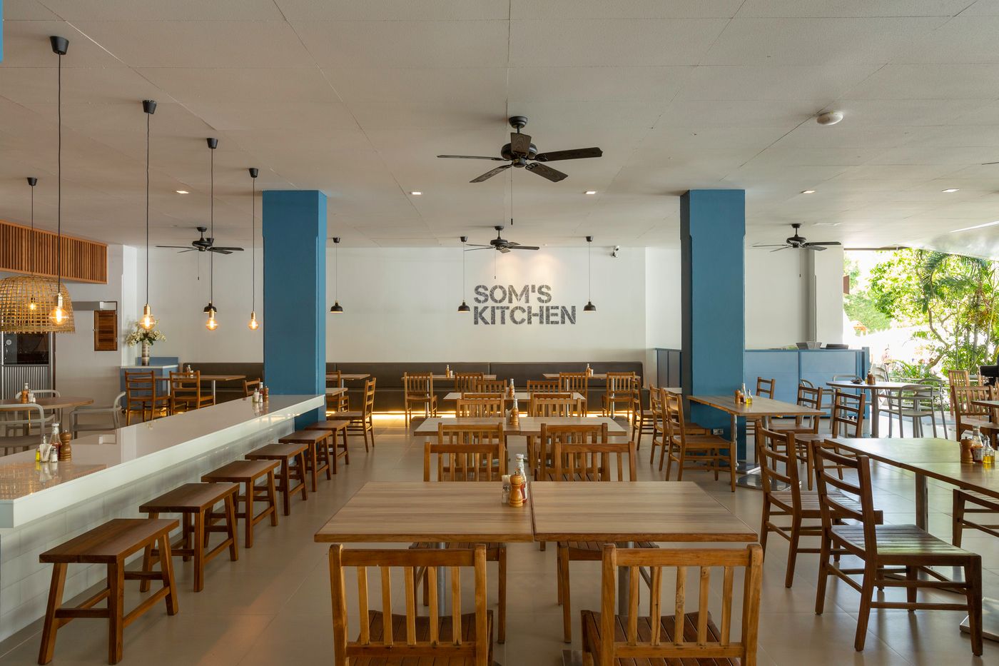 Sunwing-Kamala-Beach-Restaurant-48