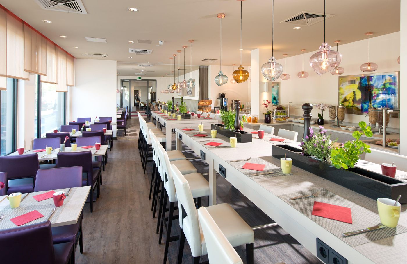 Leonardo-Hotel-Munich-City-Olympiapark-Restaurant-41