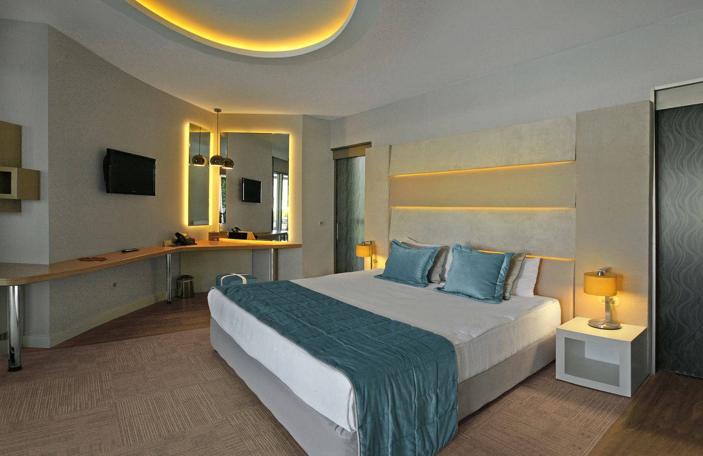 Ilica-Hotel-Spa---Thermal-Resort-Room-27