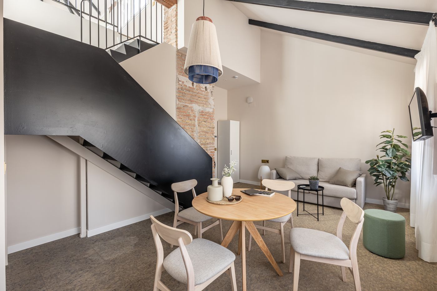 Libere-Malaga-Teatro-Romano-Room-37