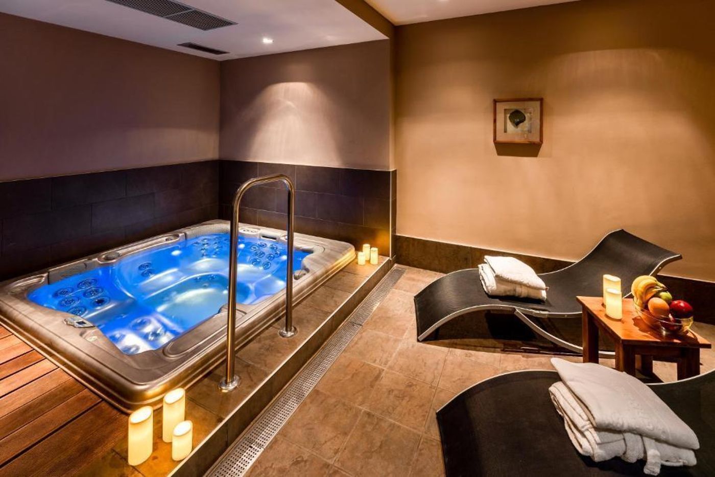 Hotel-Castle-Garden-Sports-and-Entertainment-33