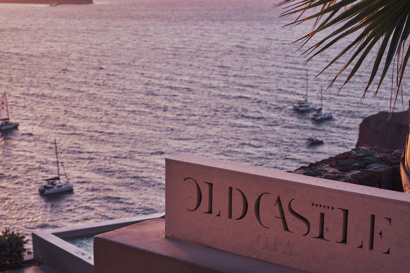 Old Castle Oia-Greece-SANTORINI-Lobby-8