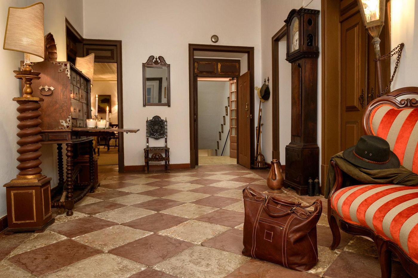 Casa-de-Santiago-Lobby-21