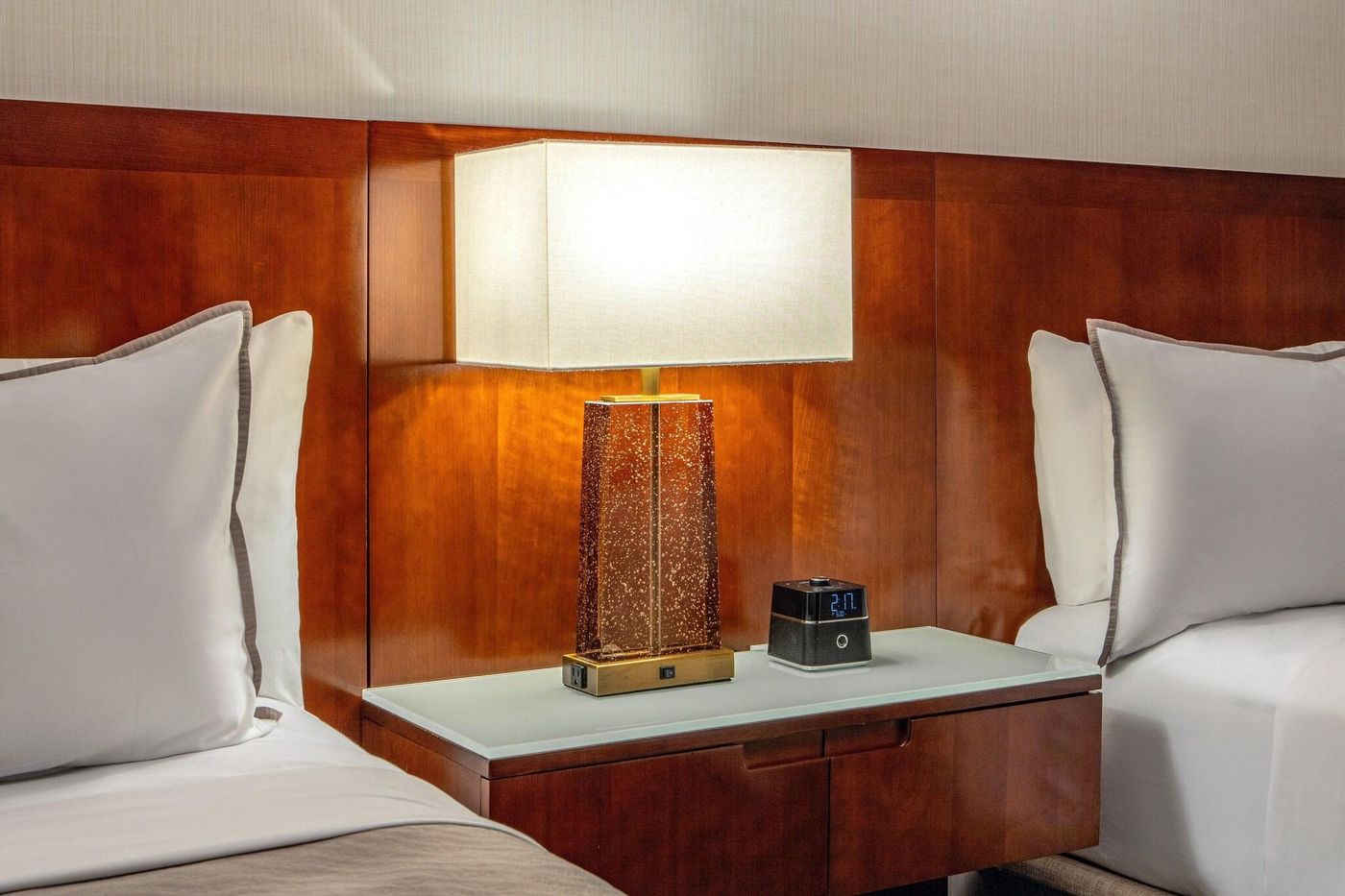 Westin-Boston-Waterfront-Room-44