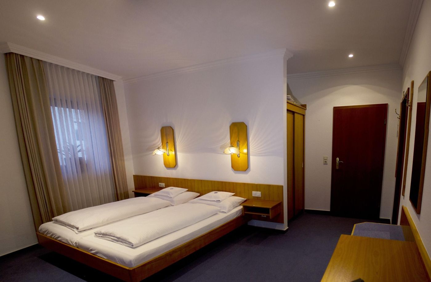 Landhotel Gasthof Zur Krone - Germany - LEIDERSBACH - Room - 2