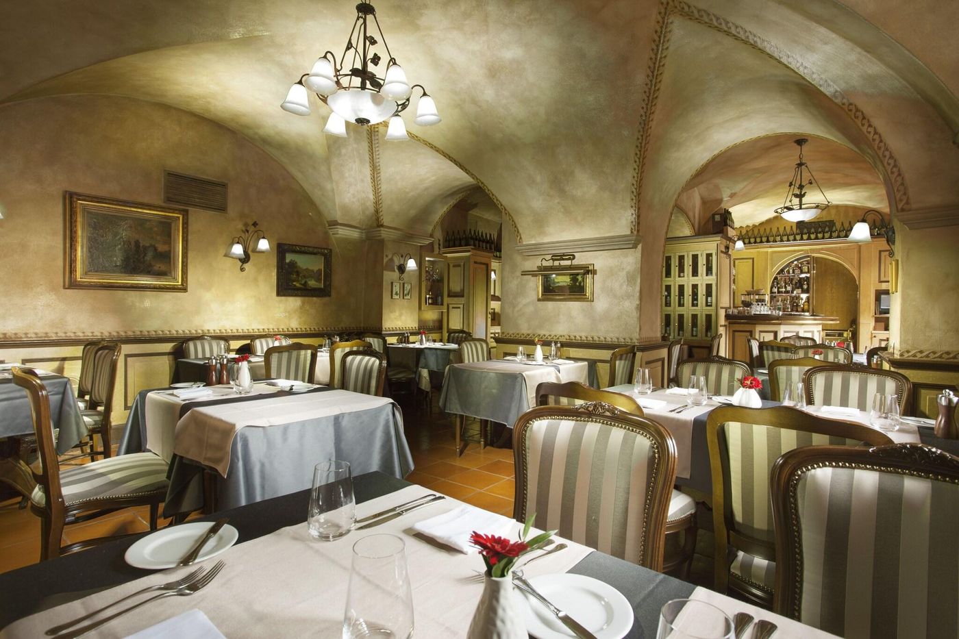 Pod-Vezi-Restaurant-13