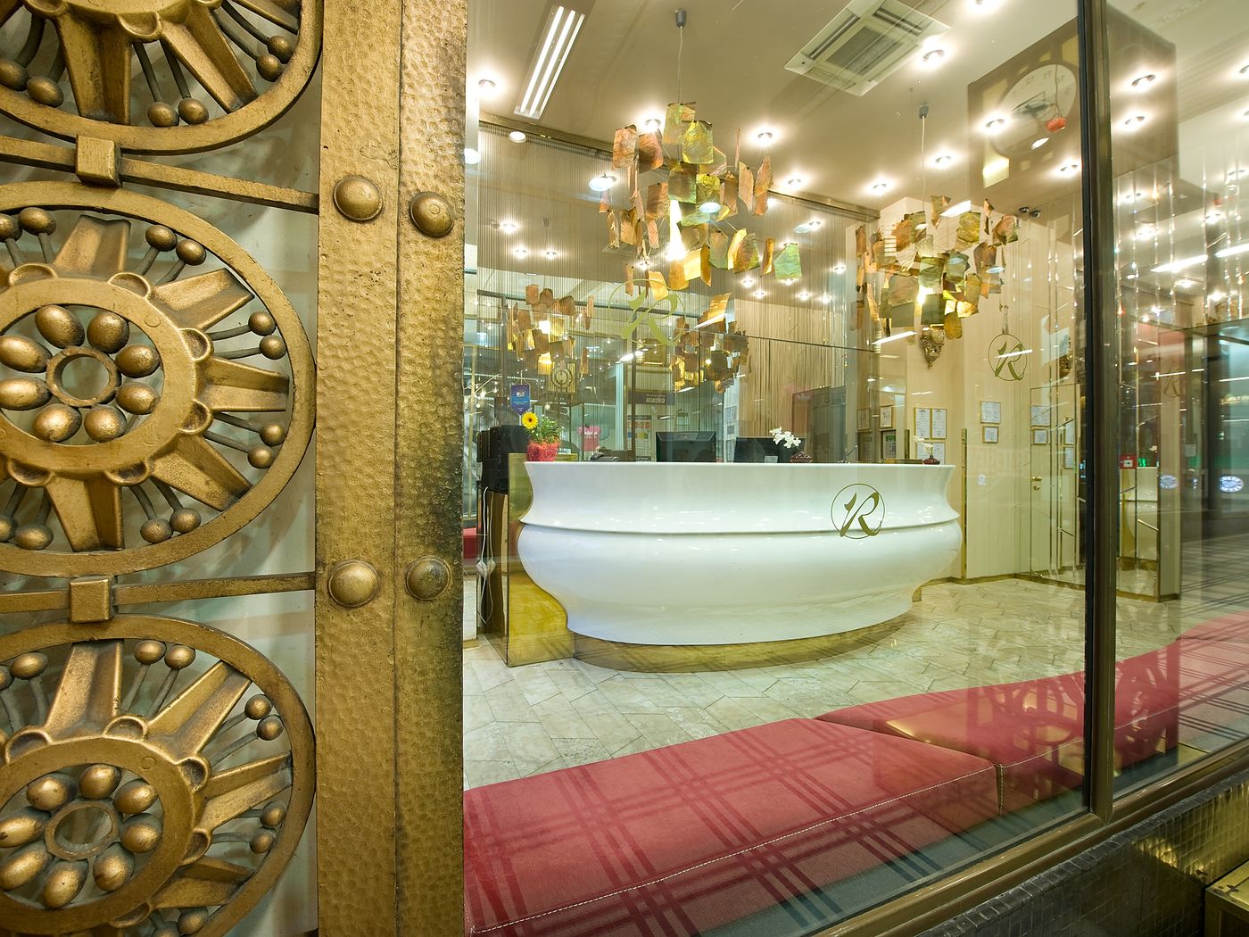 EA-Hotel-Rokoko-Lobby-7