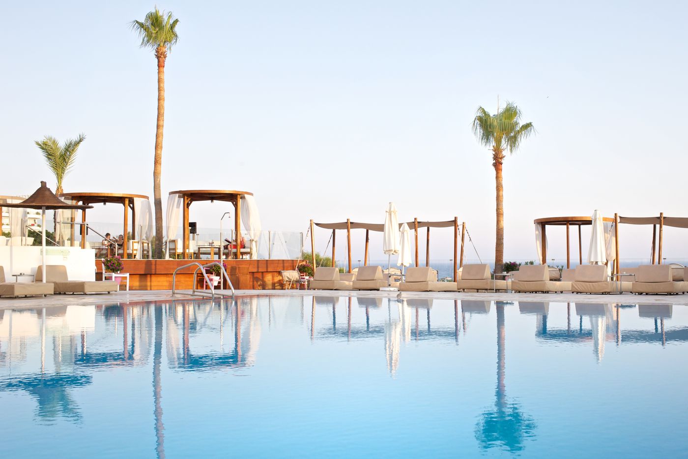 Napa-Mermaid-Hotel-Pool-9