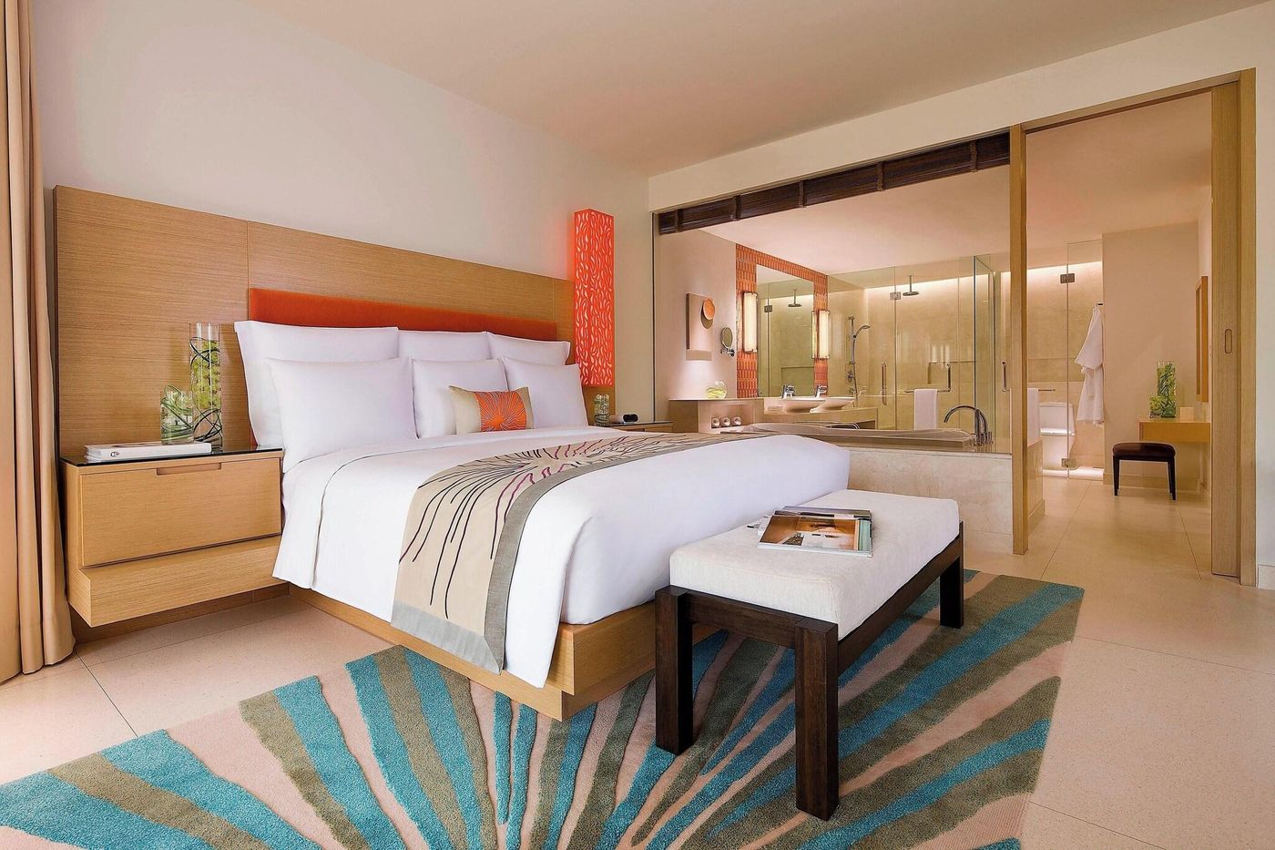 Renaissance-Phuket-Resort---Spa-Room-47