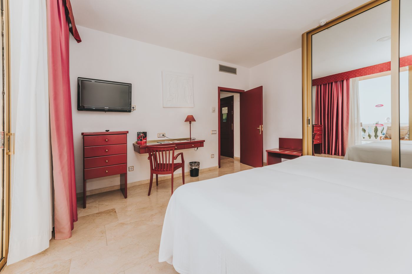 Cleopatra-Palace-Hotel-Room-22