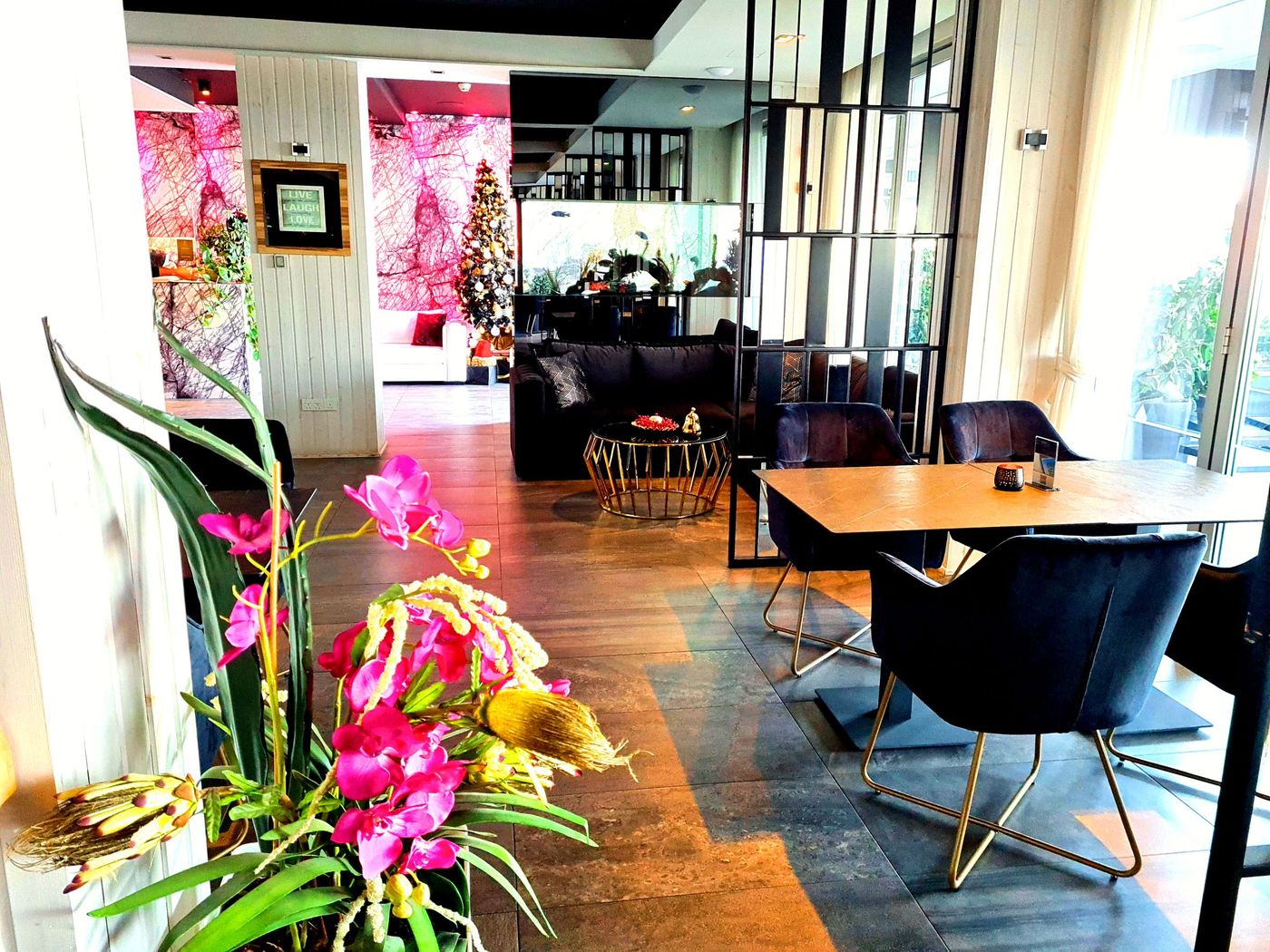 The-Ciao-Stelio-Deluxe-Hotel-Terrace-51