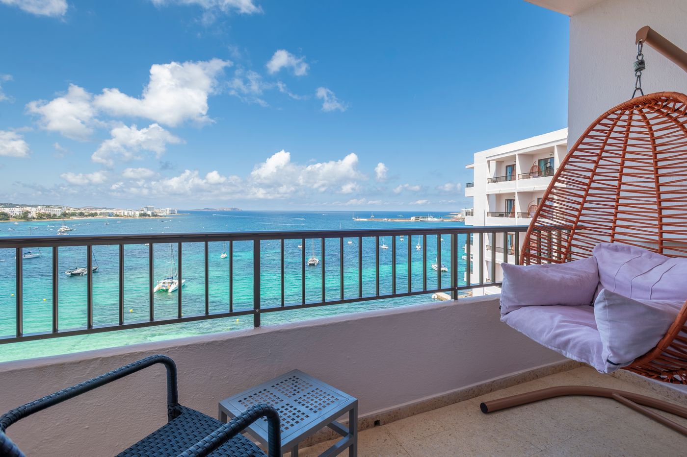 NYX-Hotel-Ibiza---Adults-Only-Room-64