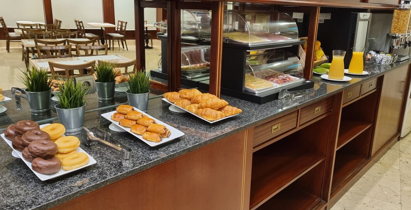 Gran-Legazpi-Restaurant-21