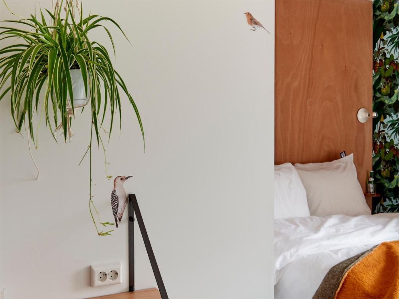 Q-Factory-Hotel-Room-26