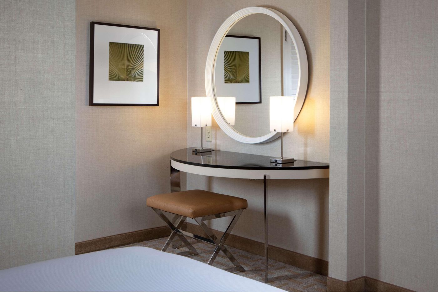 Hilton-Los-Angeles-Airport-Room-45