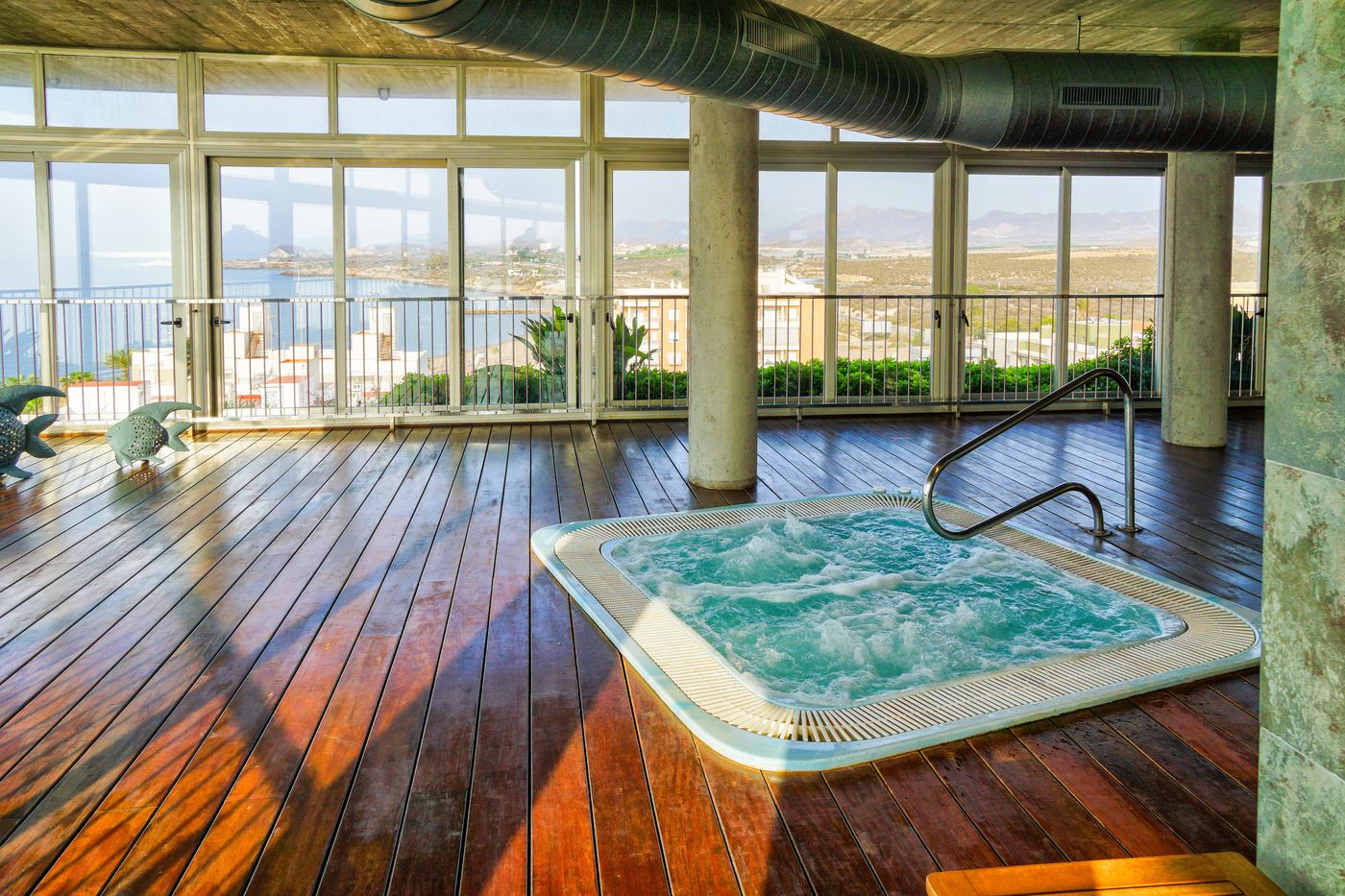 Puerto-Juan-Montiel-Spa-and-Base-N----utica-Sports-and-Entertainment-55