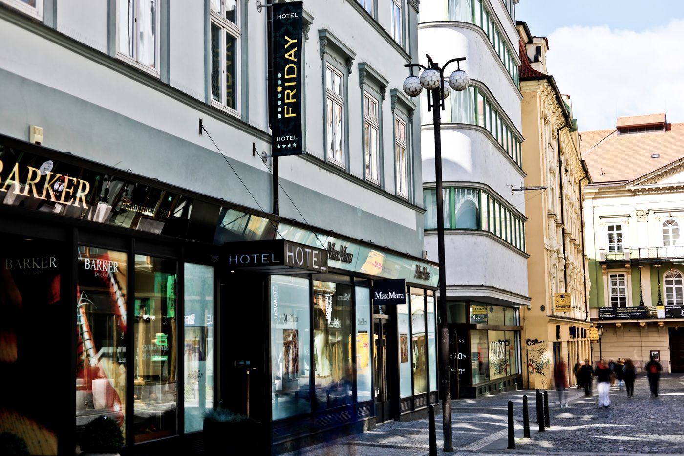 Friday-Hotel-General-view-1