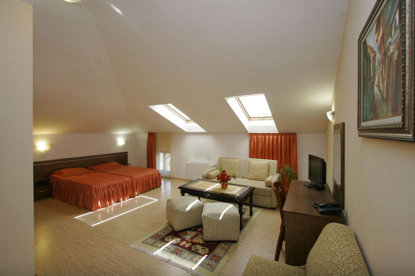 Alafrangite-Hotel-Room-8