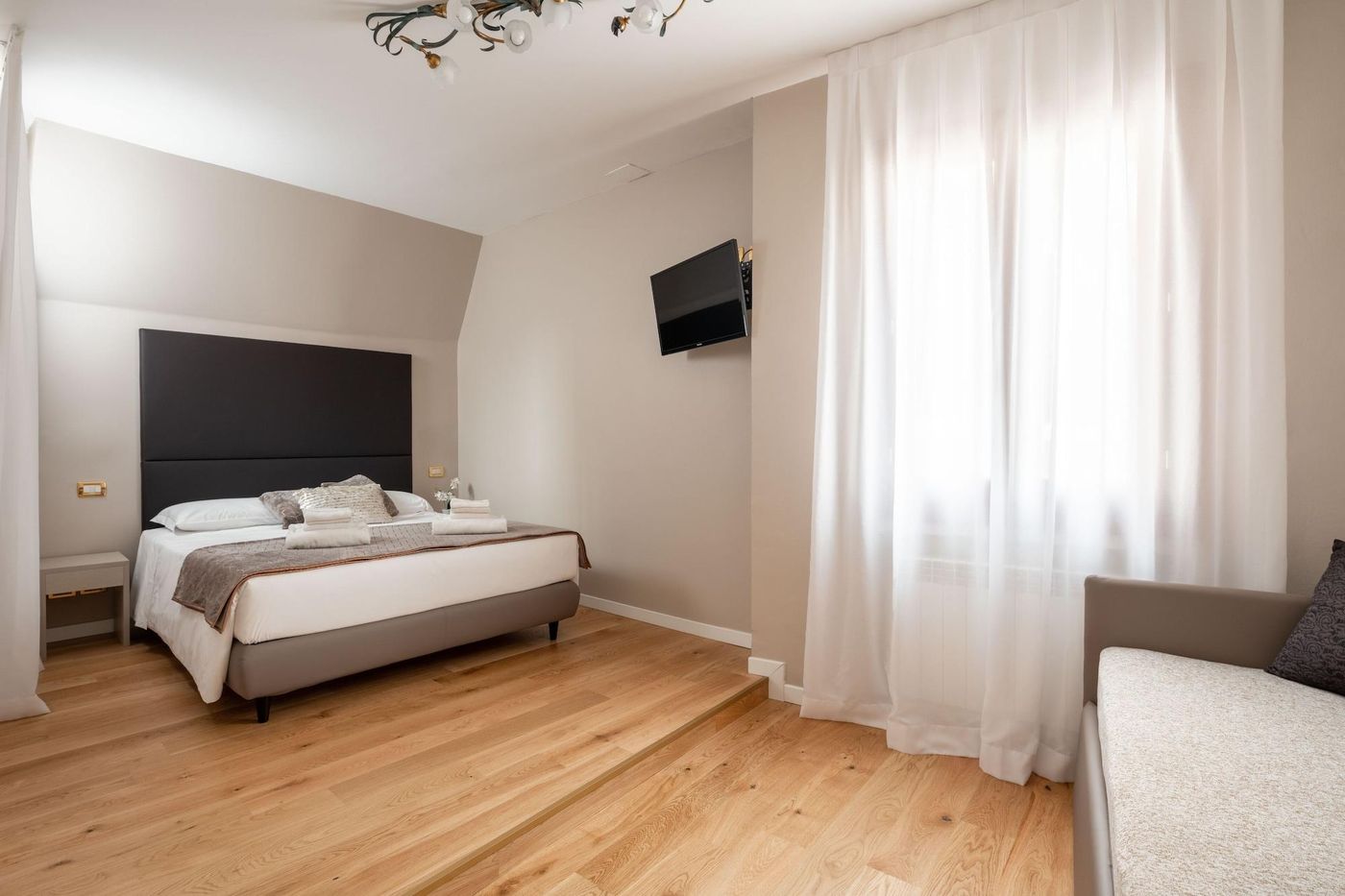 Hotel-Herion-Room-30