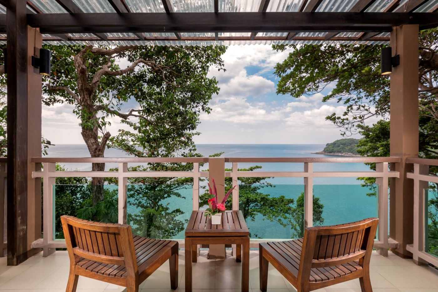 Secret-Cliff-Villa-Terrace-70