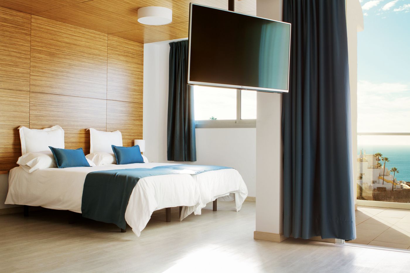 Ocean Hill - Adult Only