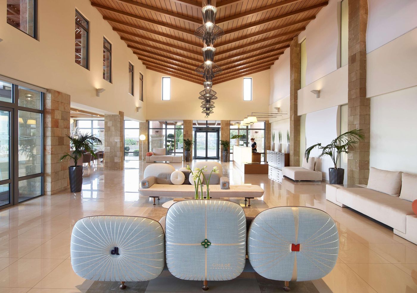 Boutique-5-Hotel-Lobby-54