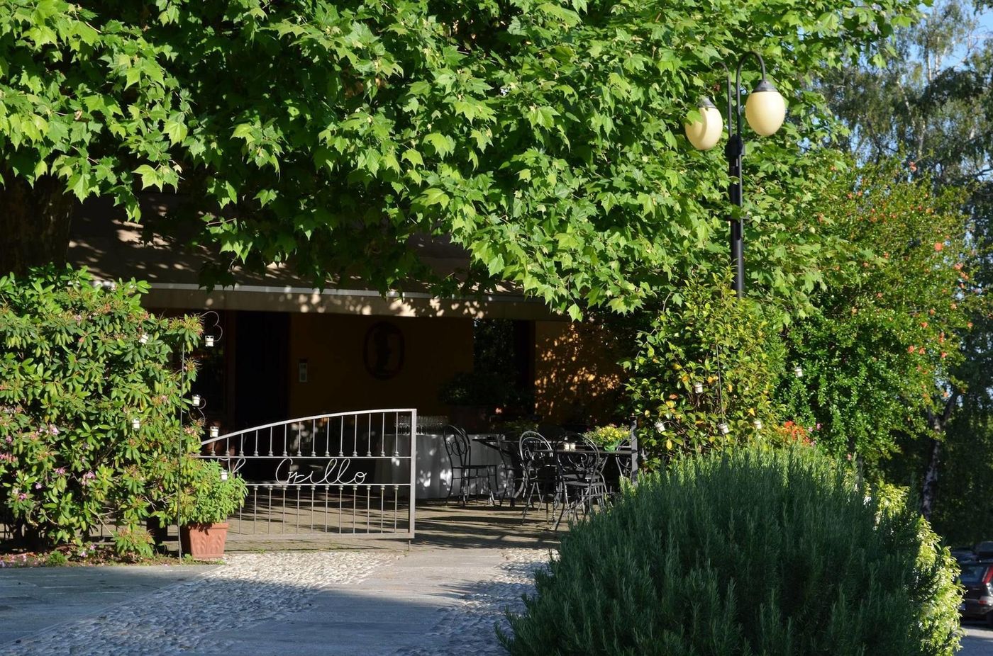 Brusco Rooms-Italy-CAPIAGO INTIMIANO-General view-2