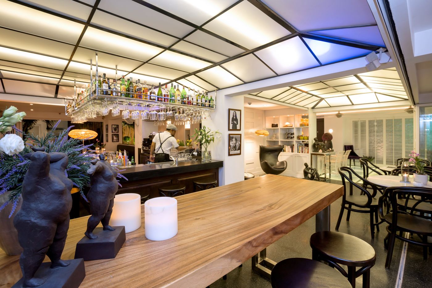 Bydlofts-Boutique-Hotel---Serviced-Apartments-Bar-31